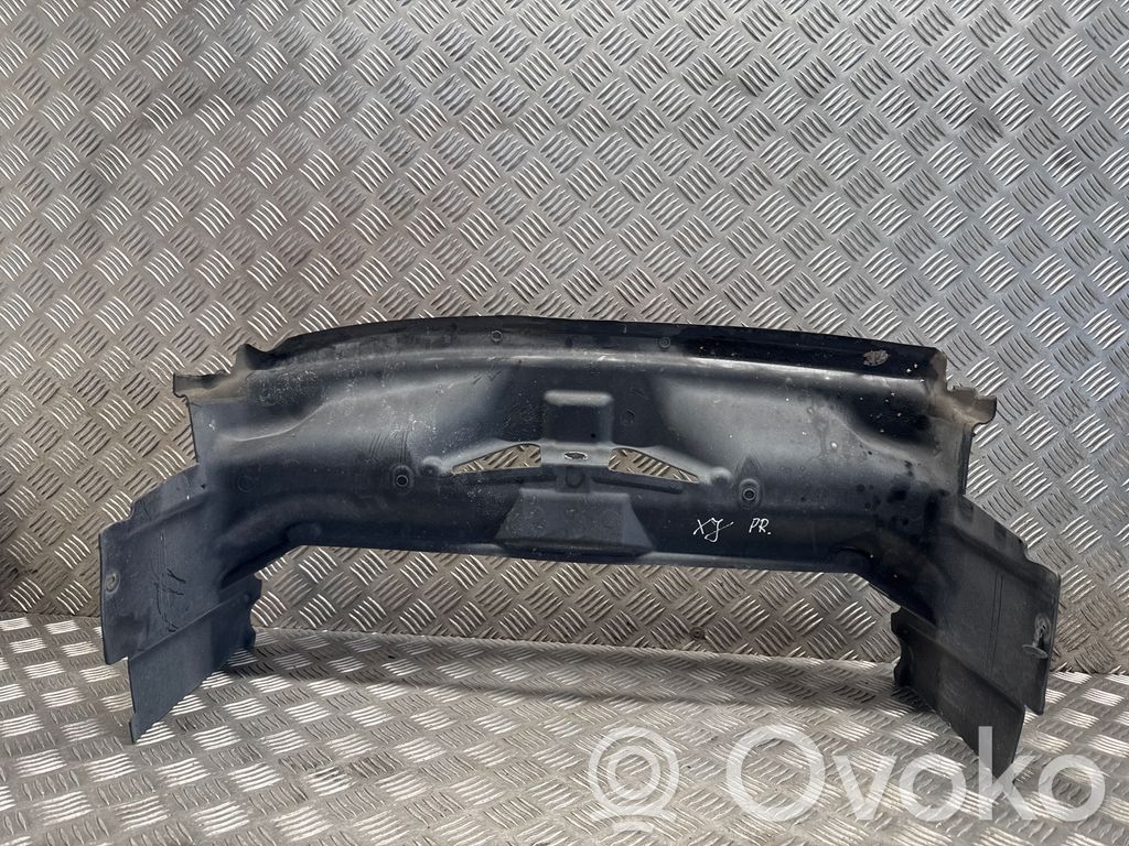 Jaguar XJ X351 Condotto d'aria intercooler