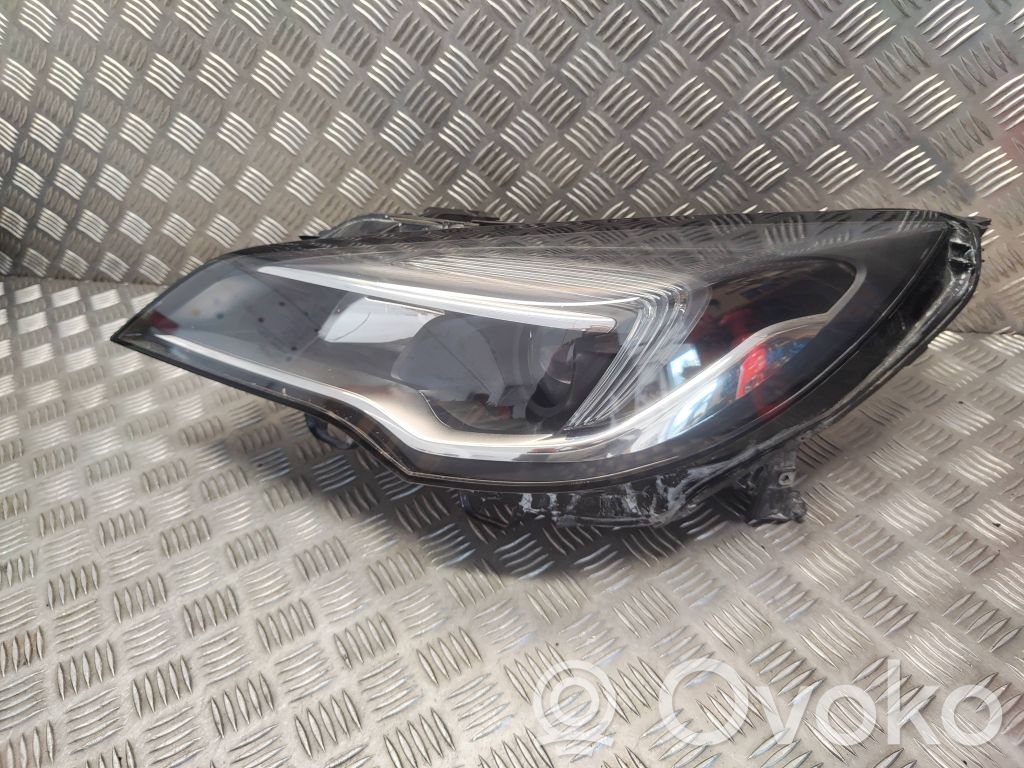 Opel Astra K Передняя фара 