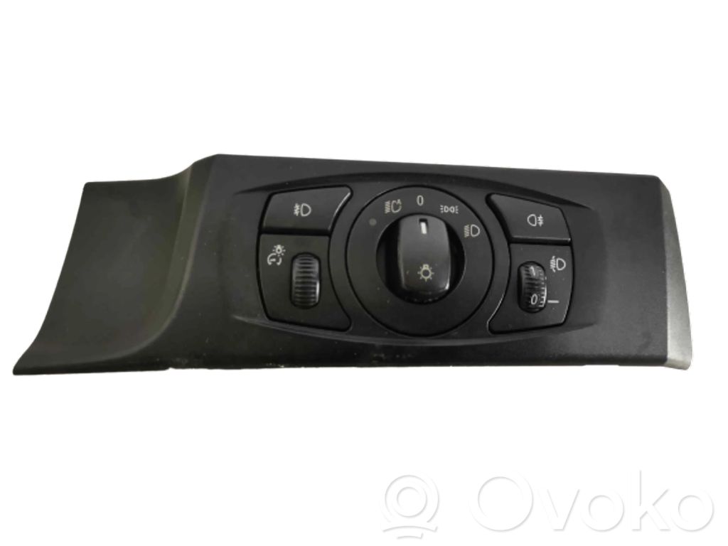 BMW 5 E60 E61 Przełącznik świateł 
