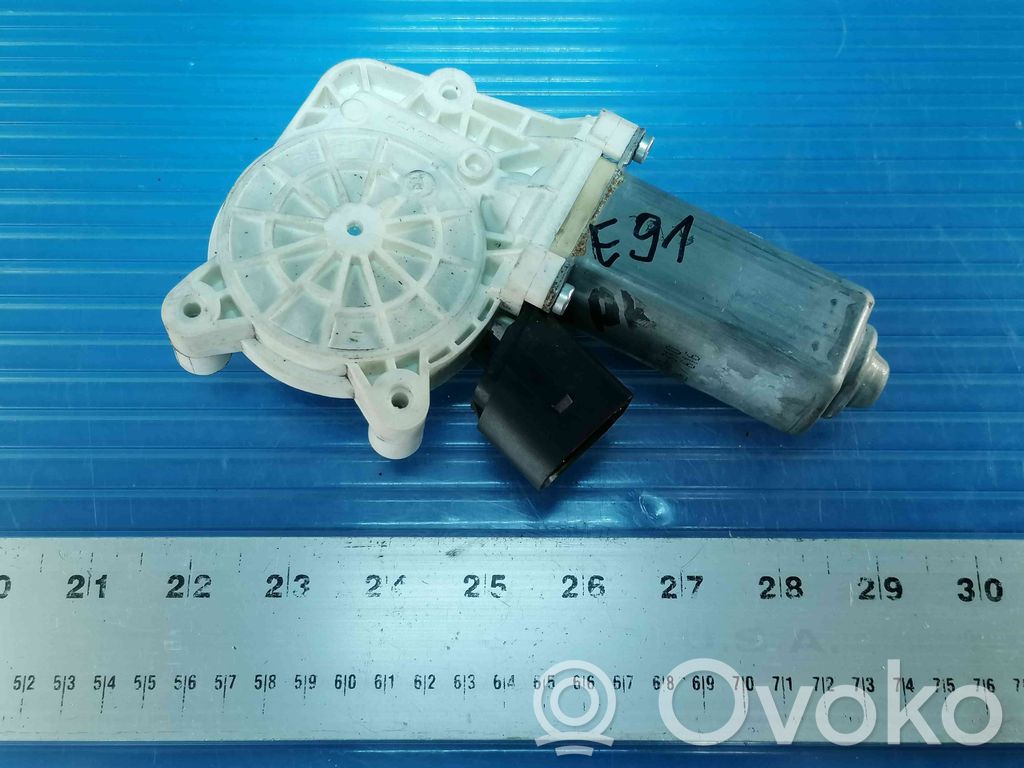BMW 5 E60 E61 Motorino alzacristalli della portiera anteriore 