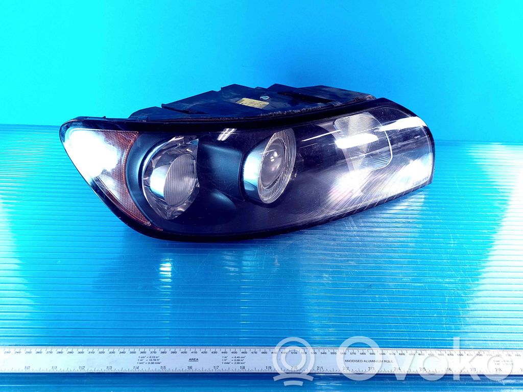 Phare frontale   30698890,30678899,30698890