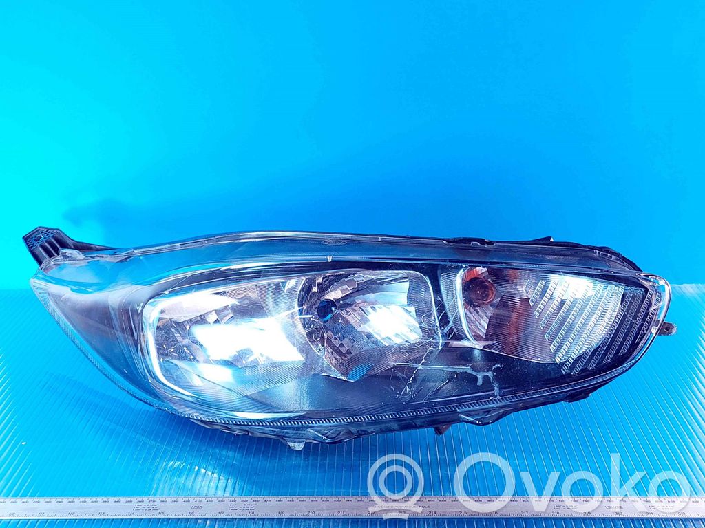 Ford Fiesta Phare frontale 