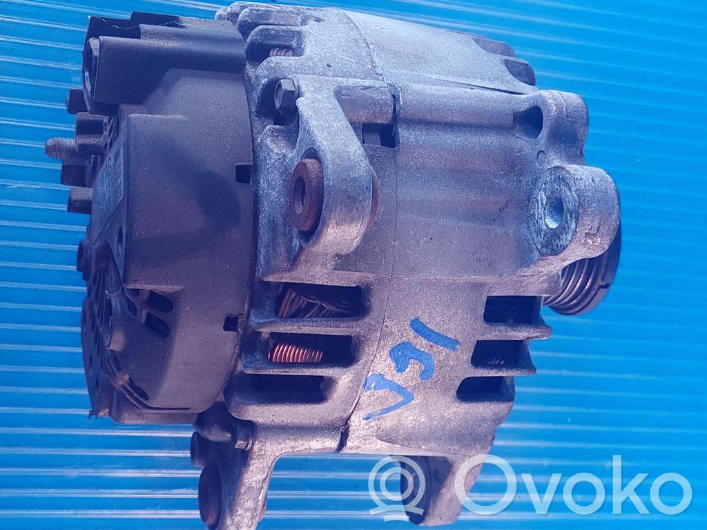 Audi A4 S4 B8 8K Alternator 