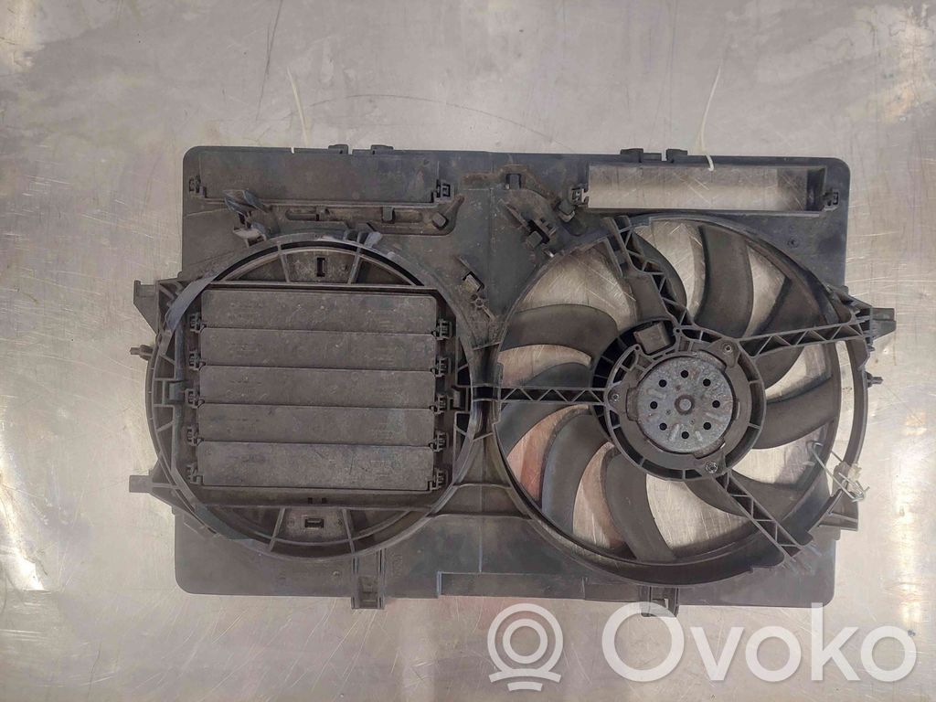 Audi A4 S4 B8 8K Elektrinis radiatorių ventiliatorius 