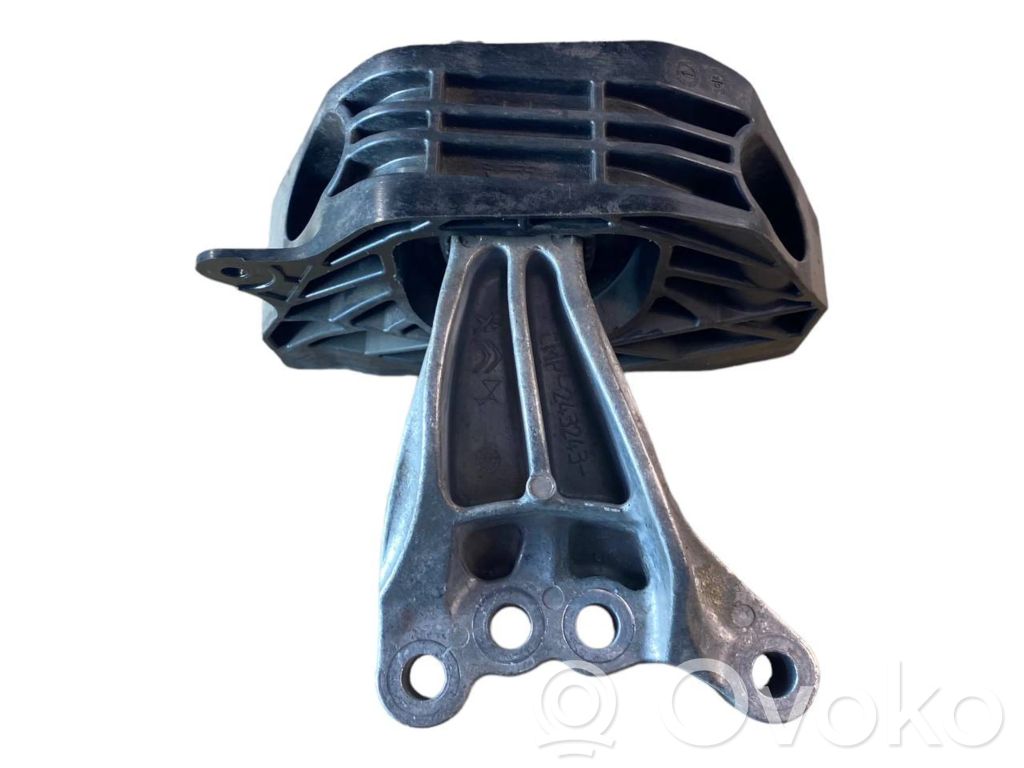 Opel Corsa F Engine mount bracket 