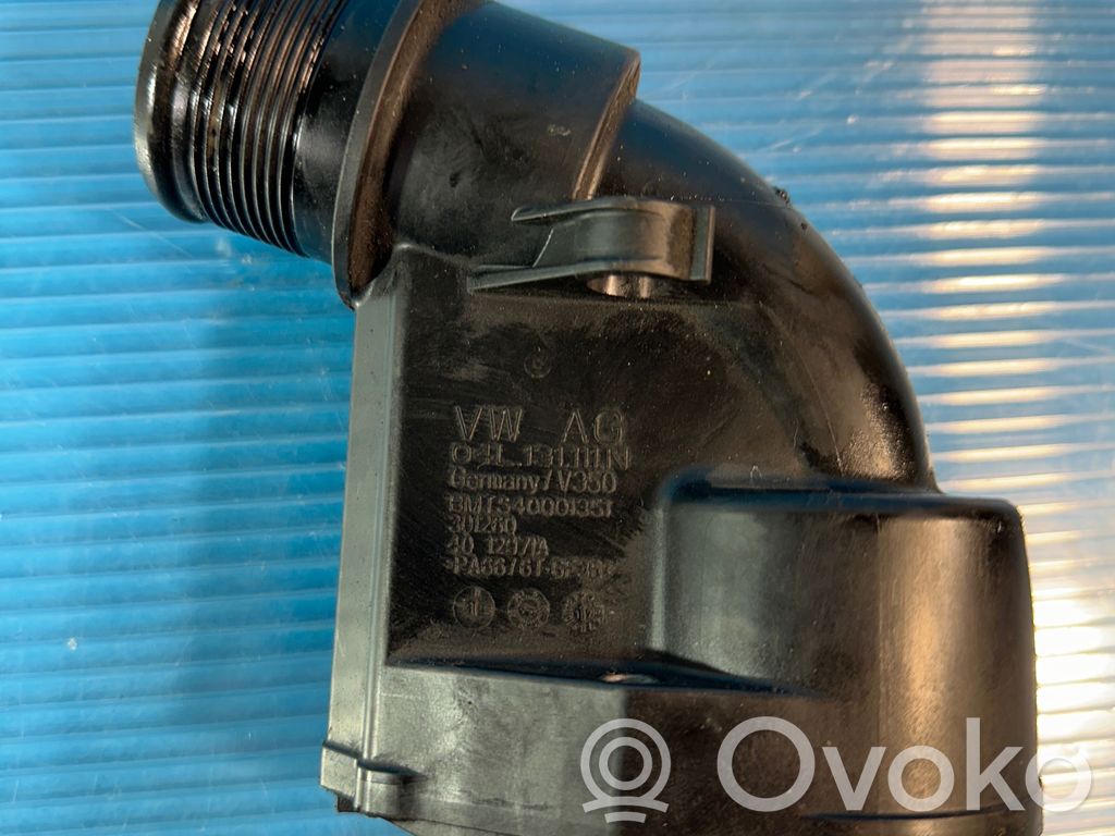 Audi A4 S4 B9 Rura / Wąż dolotowy powietrza turbiny 