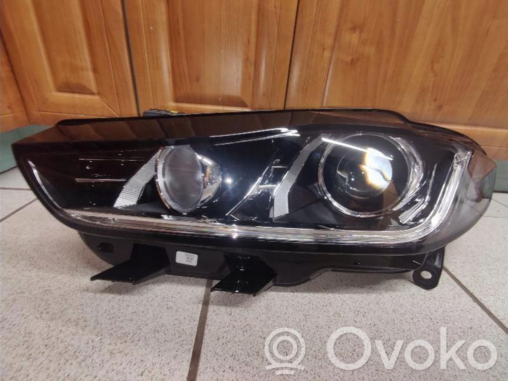 Jaguar XE Scheinwerfer 