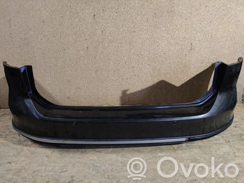 Volkswagen PASSAT B8 Parachoques 