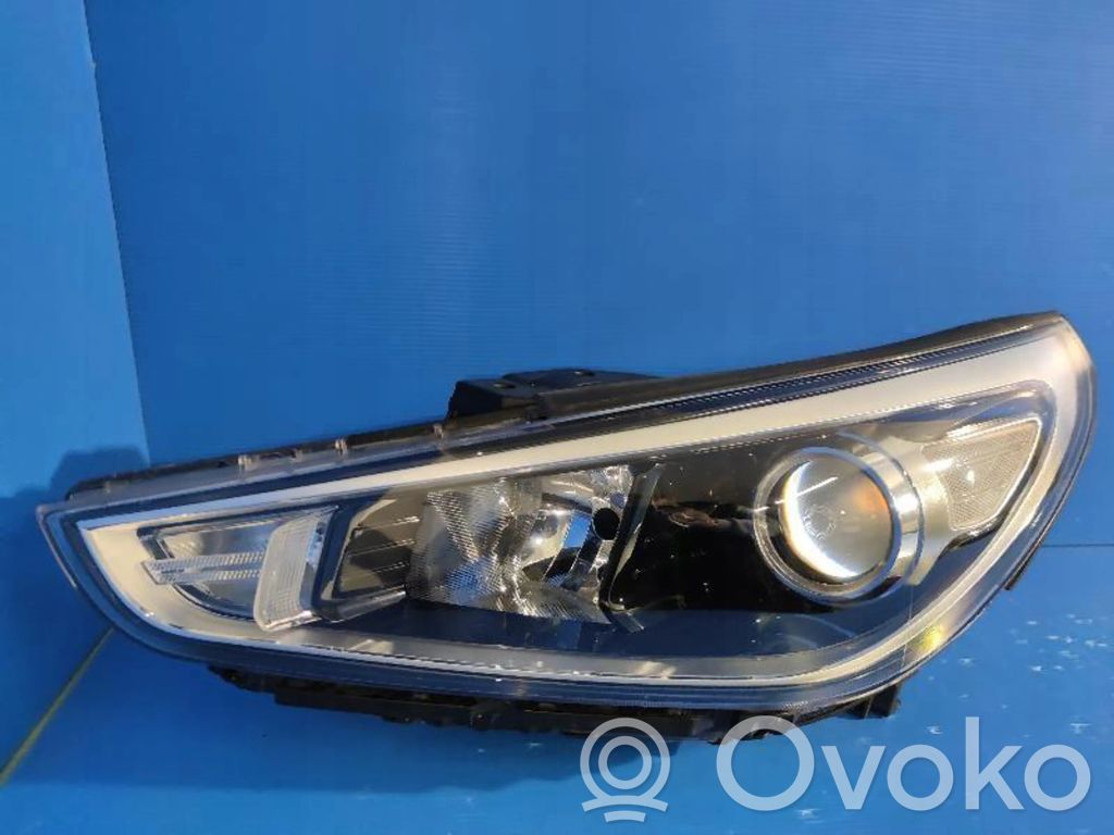 Hyundai i30 Phare frontale 