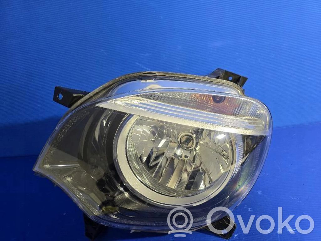 Renault Twingo III Phare frontale 