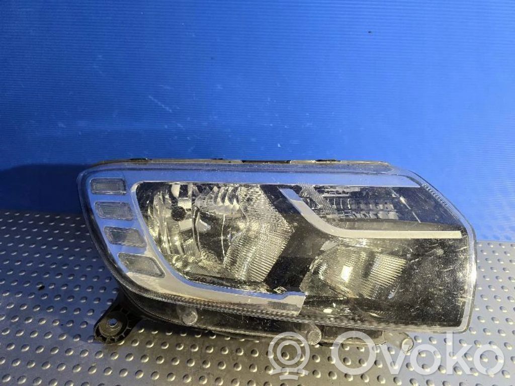 Dacia Logan II Scheinwerfer 