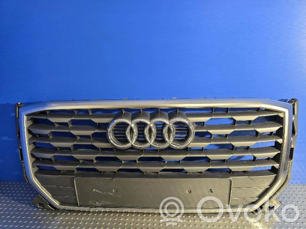 Audi Q2 - Front bumper upper radiator grill 