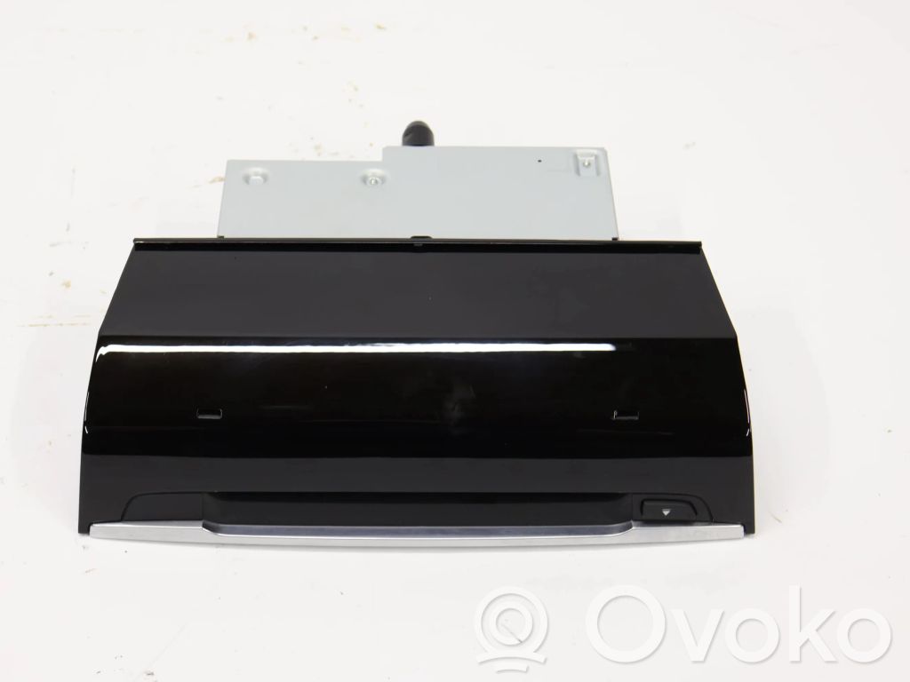 Mazda 6 Radio/CD/DVD/GPS head unit 