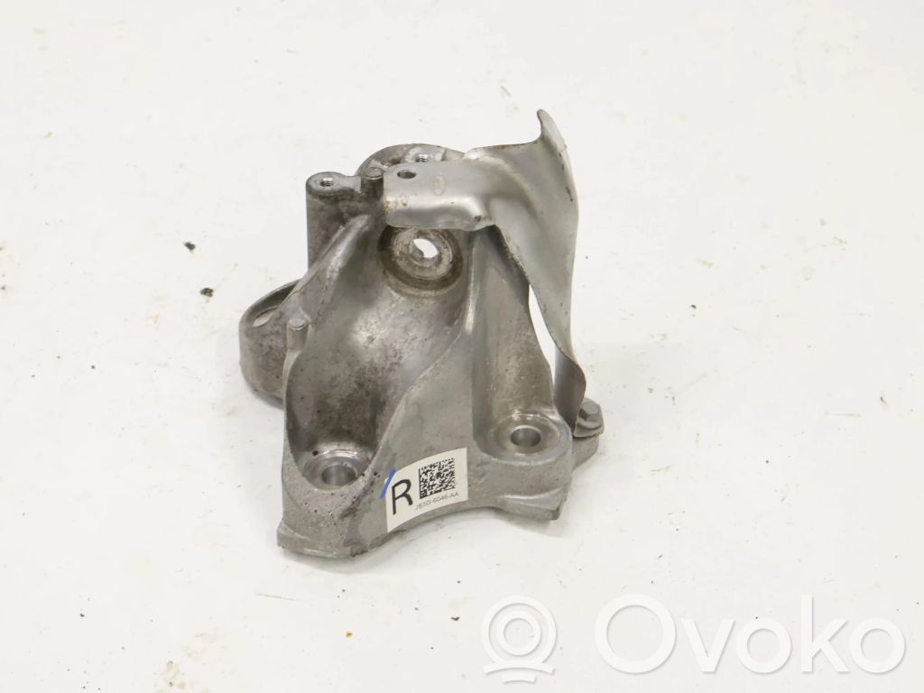 Ford Ranger Engine mount bracket 
