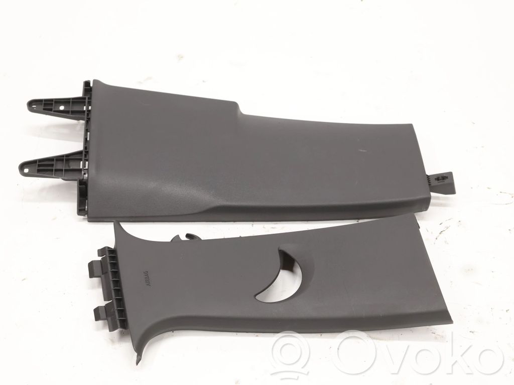 Seat Leon (5F) Otras molduras del borde/pilar 