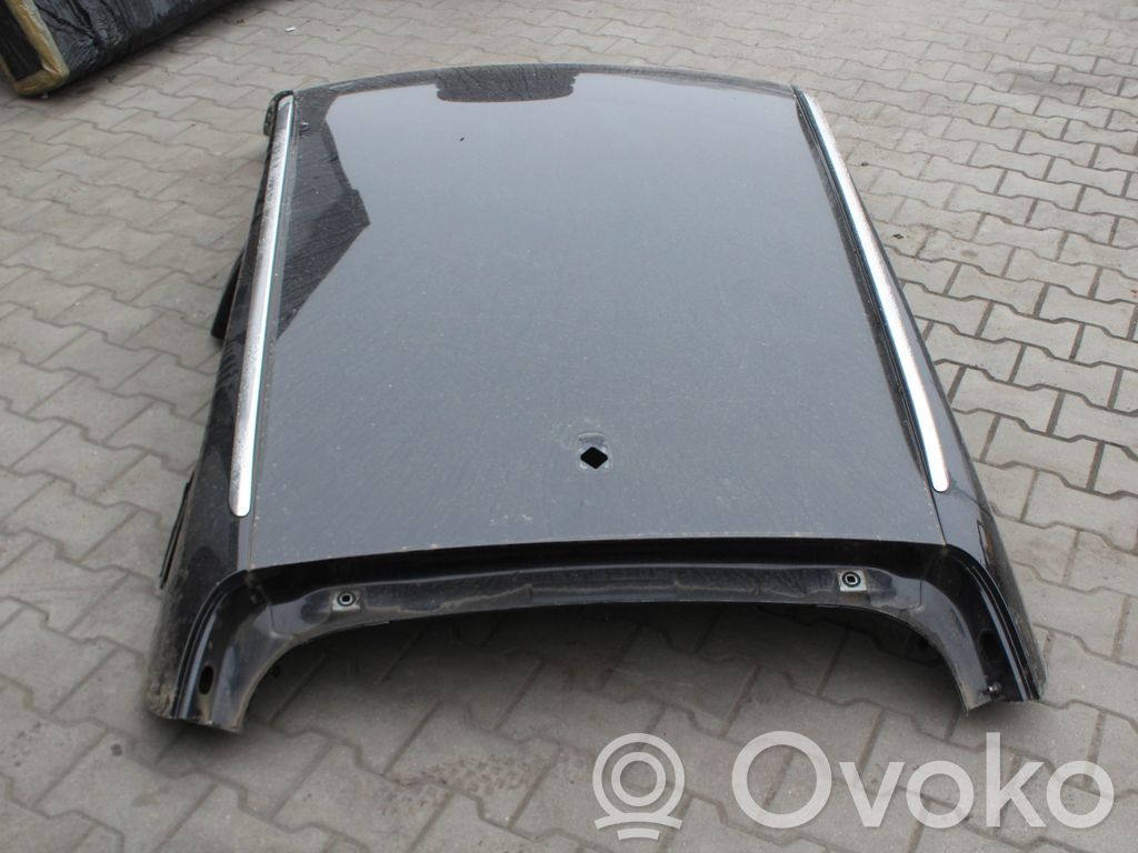 Roof   5777970