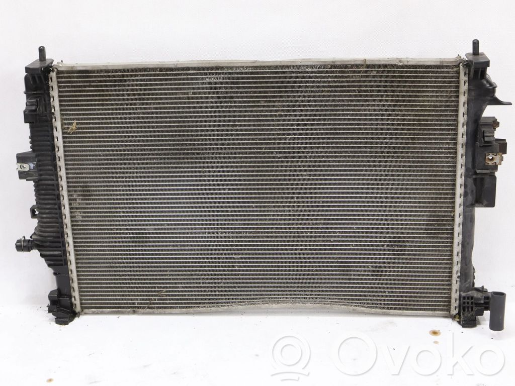 Coolant radiator   84208068