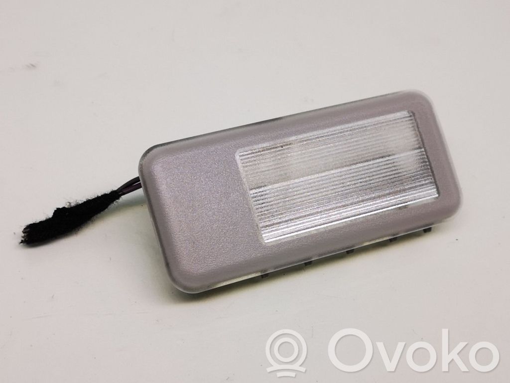 BMW 3 E46 Luz del asiento trasero 
