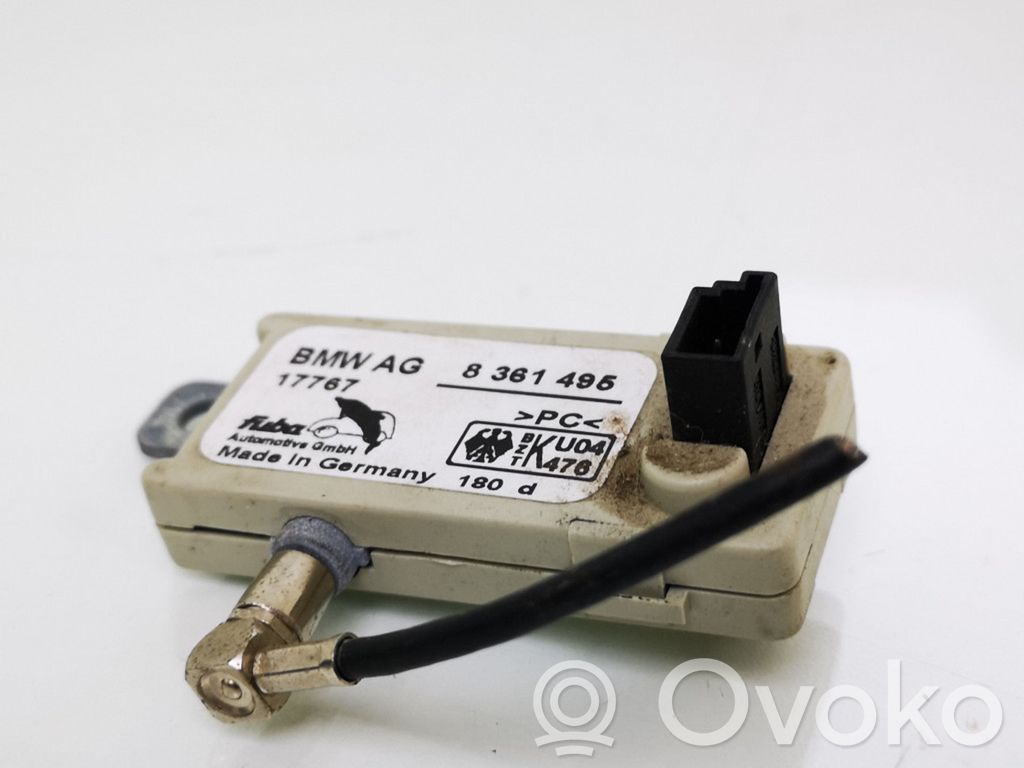 BMW 3 E46 Antenos stiprintuvas 