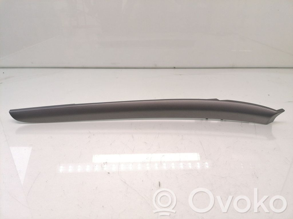 Toyota Avensis T250 Listwa tapicerki drzwi przednich 