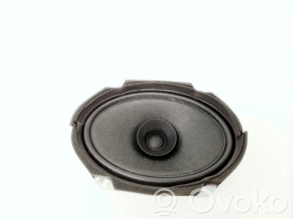 Mazda 5 Parcel shelf speaker 
