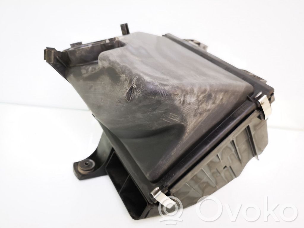Audi A4 S4 B5 8D Air filter box 