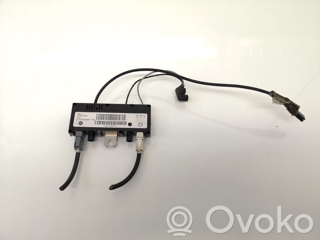 Citroen C6 Aerial antenna amplifier 