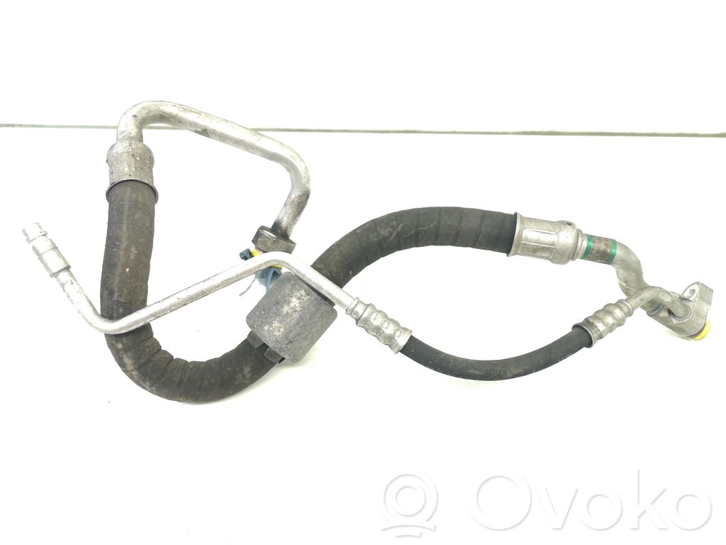 BMW 3 E90 E91 Air conditioning (A/C) pipe/hose 