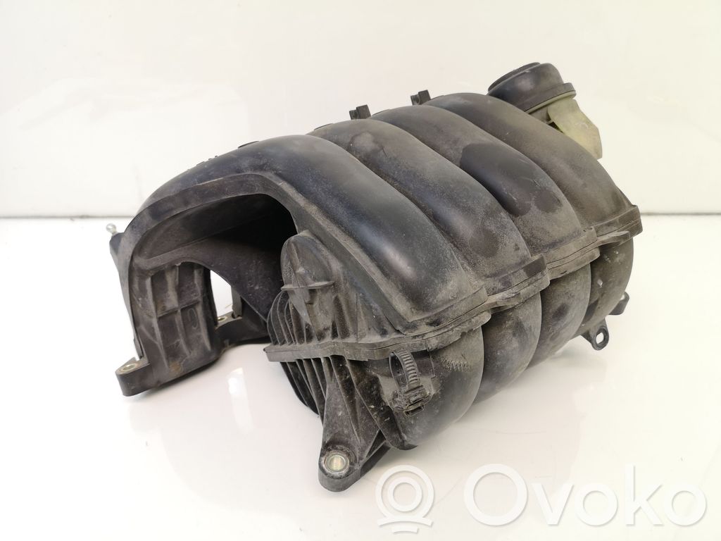 Toyota Verso Kolektorius įsiurbimo 