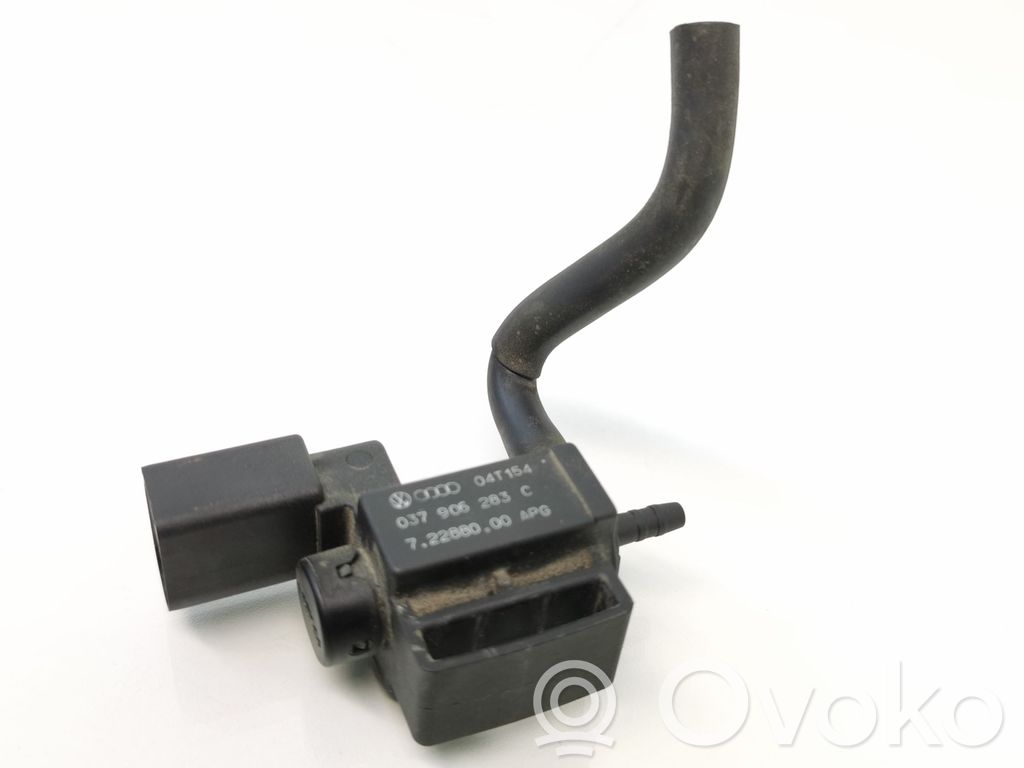 Audi A4 S4 B6 8E 8H Supapă vacuum 