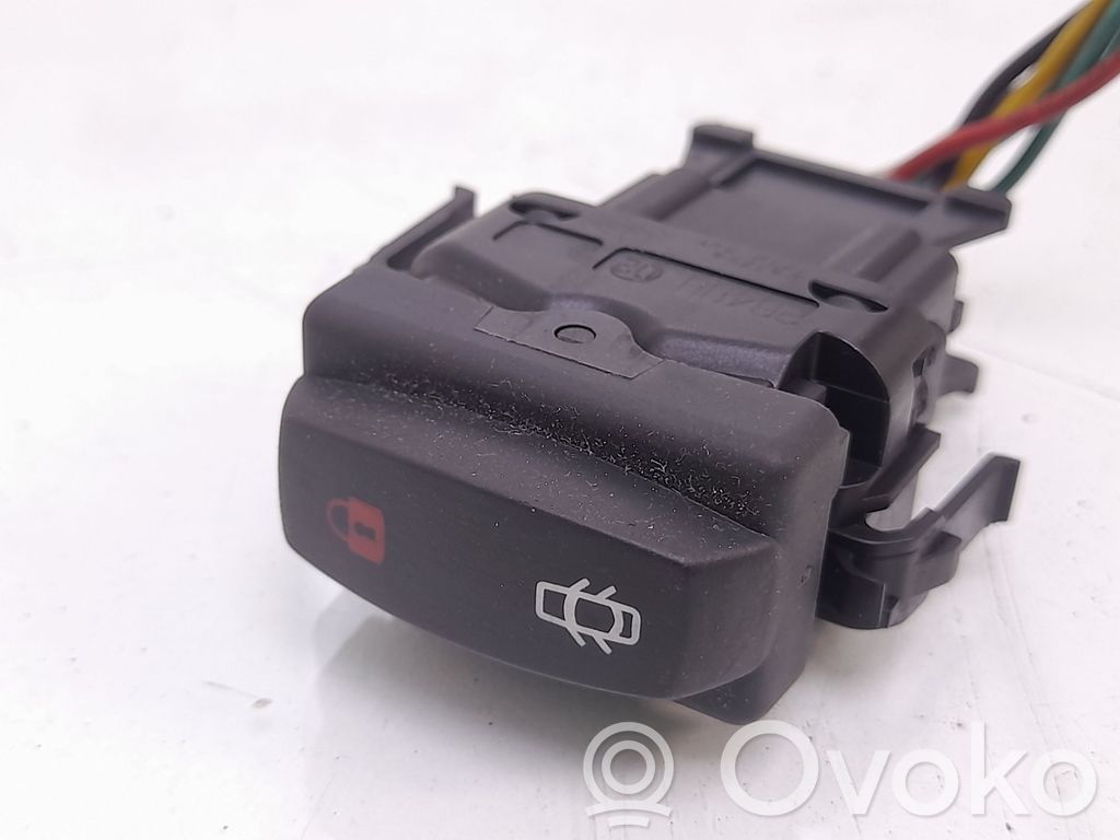 Central locking switch button   2648802,041254