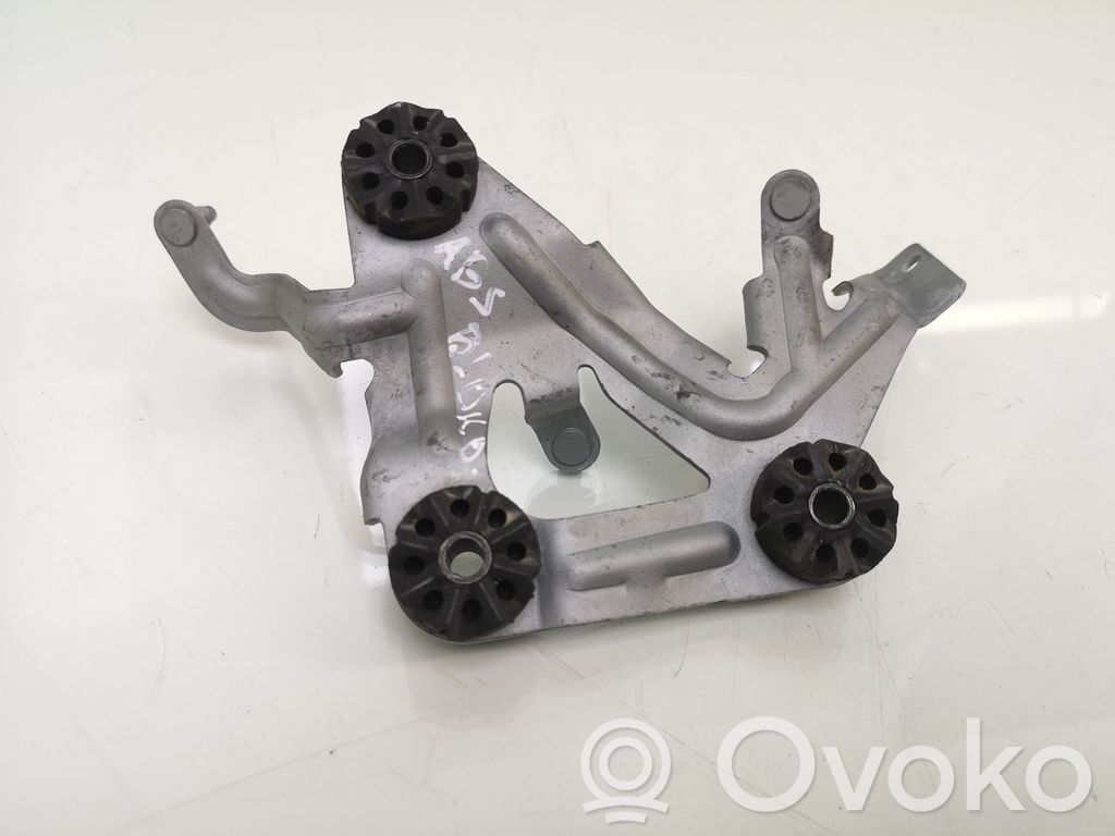 BMW 1 E81 E87 ABS pump bracket 