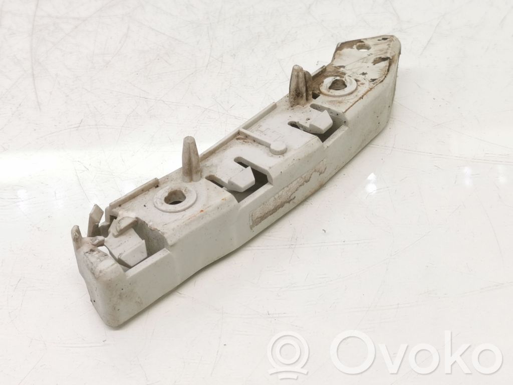 Front bumper mounting bracket