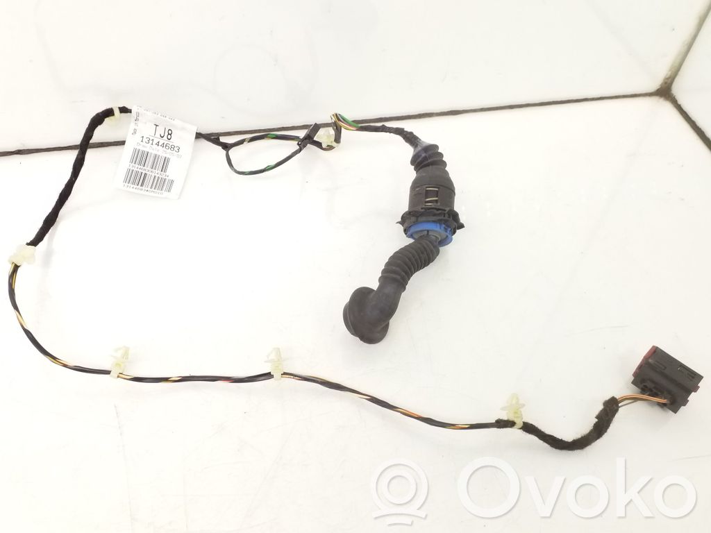 Opel Corsa D Cableado de puerta trasera 