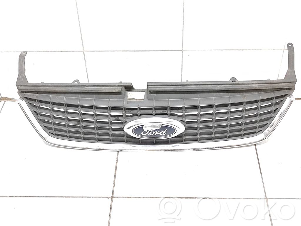 Ford Mondeo MK IV Maskownica / Grill / Atrapa górna chłodnicy 
