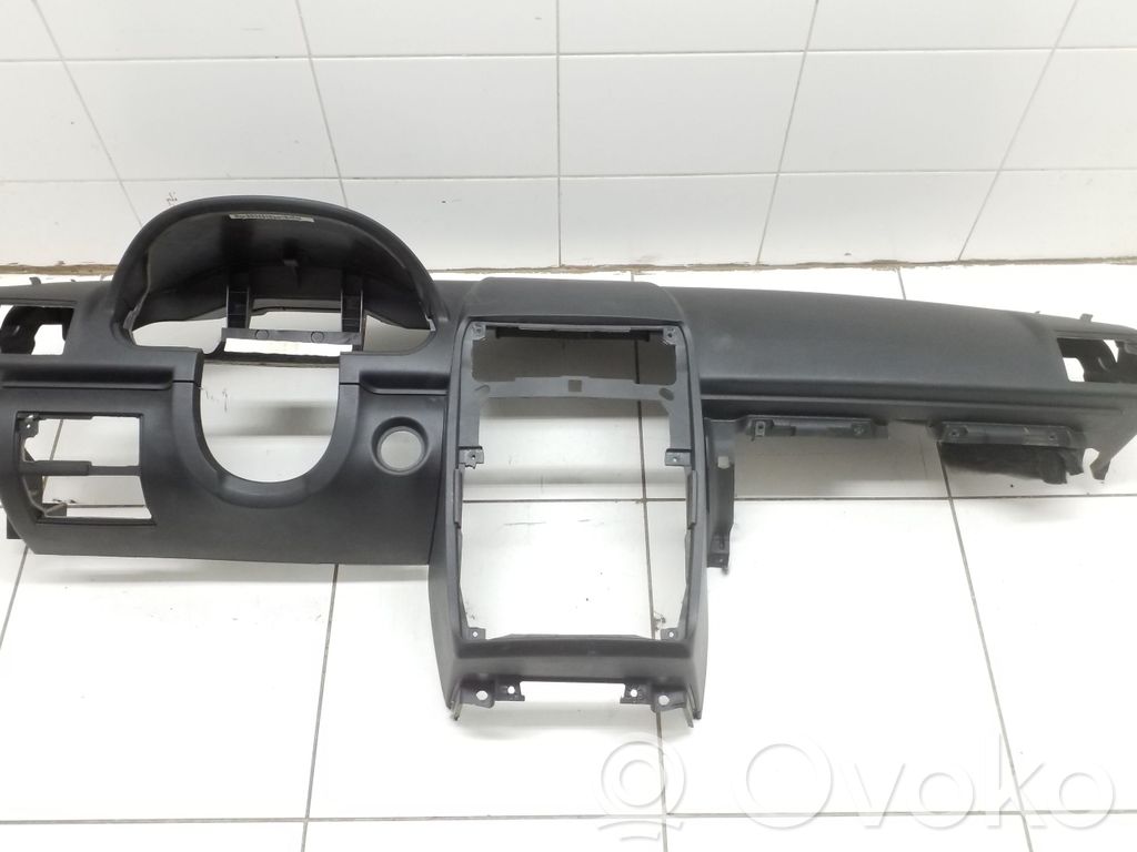 Mercedes-Benz A W169 Deska rozdzielcza 