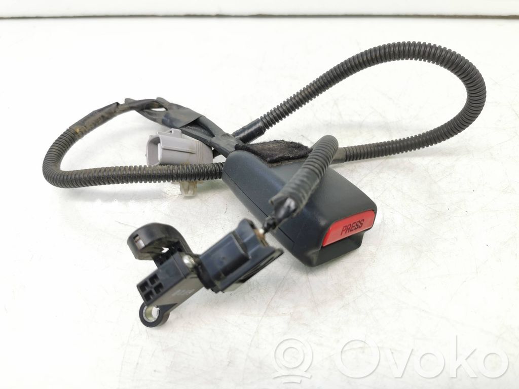 Toyota Avensis T250 Front seatbelt buckle 