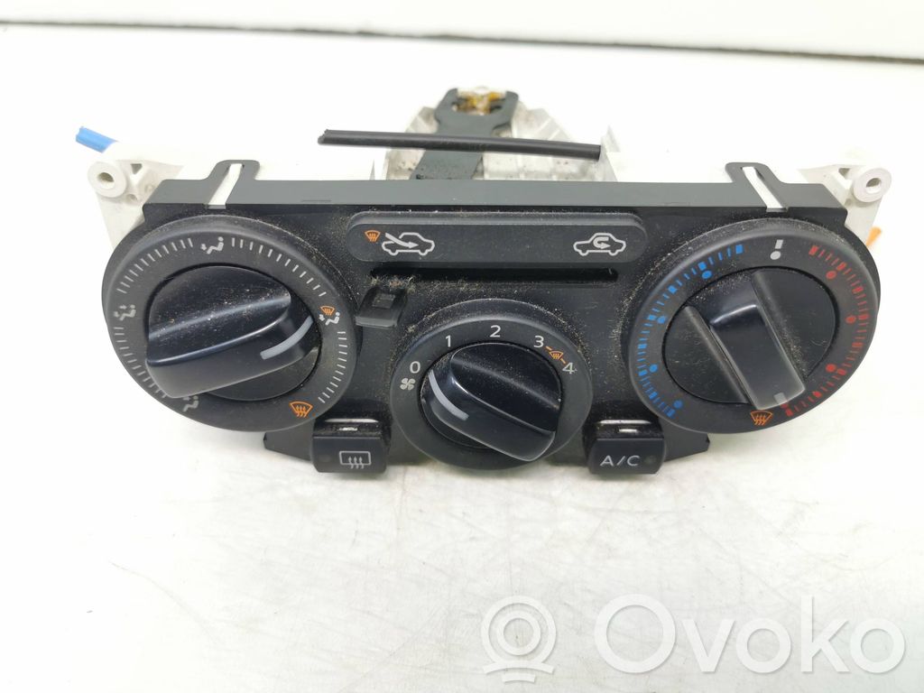 Nissan Note (E11) Climate control unit 