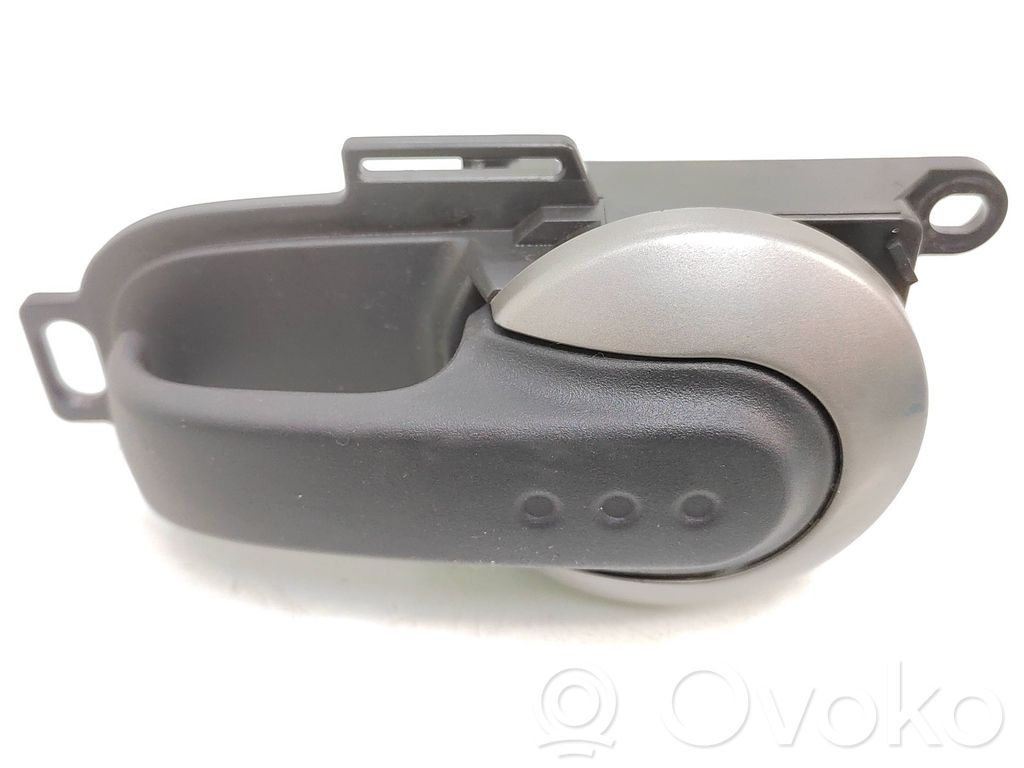Nissan Note (E11) Rear door interior handle 