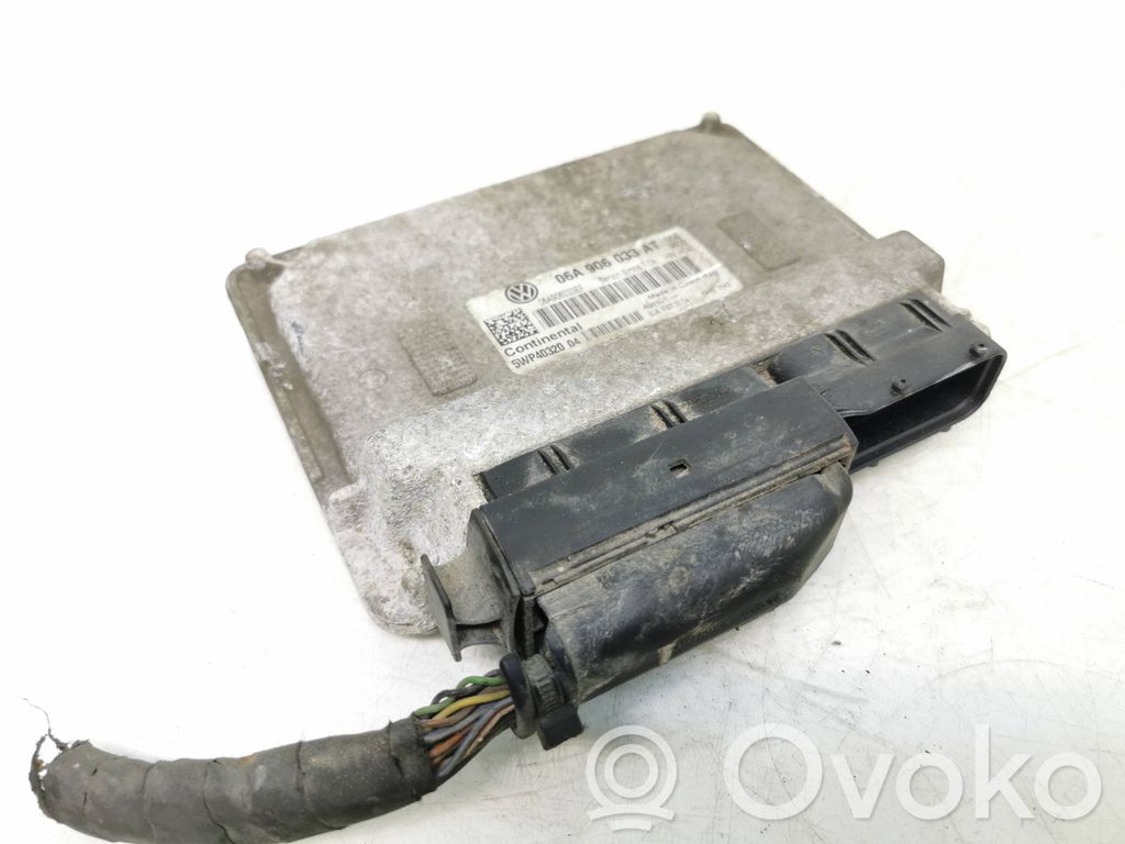 Engine control unit/module   06A906033AT,06A906033EF,5WP4032004