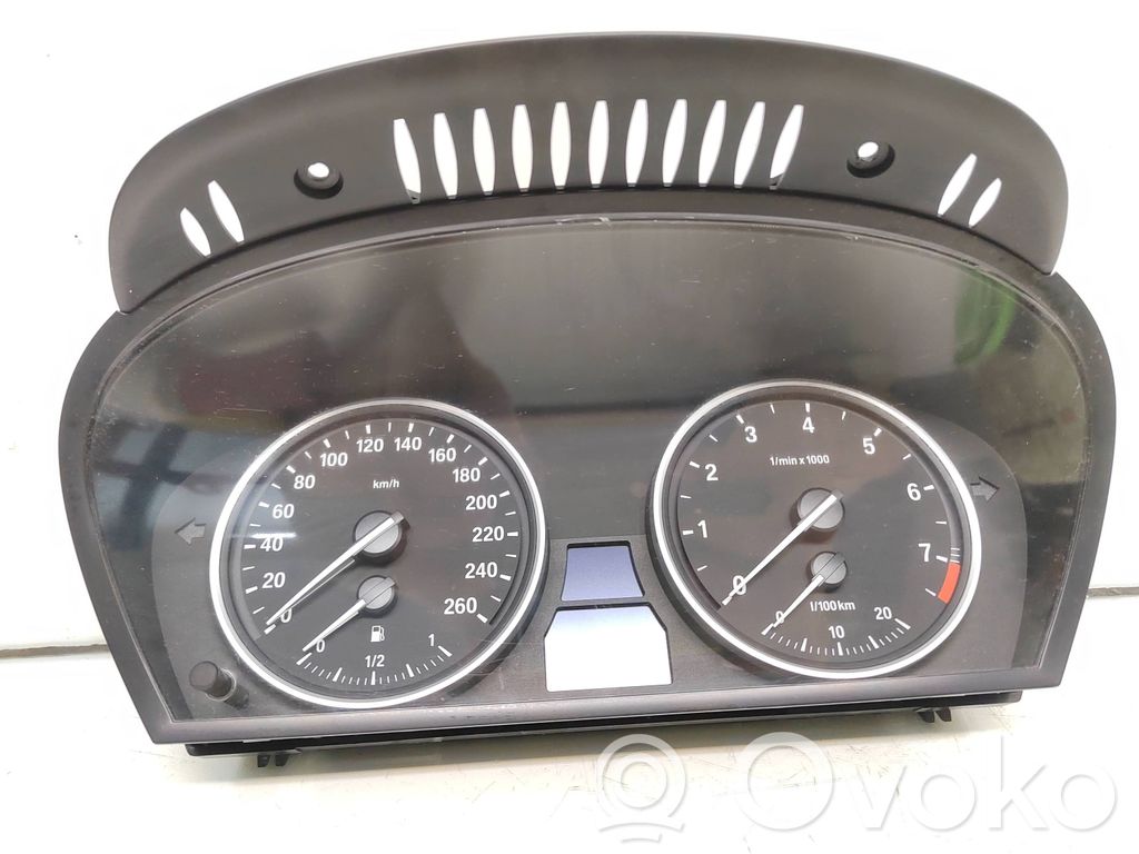 BMW 5 E60 E61 Speedometer (instrument cluster) 