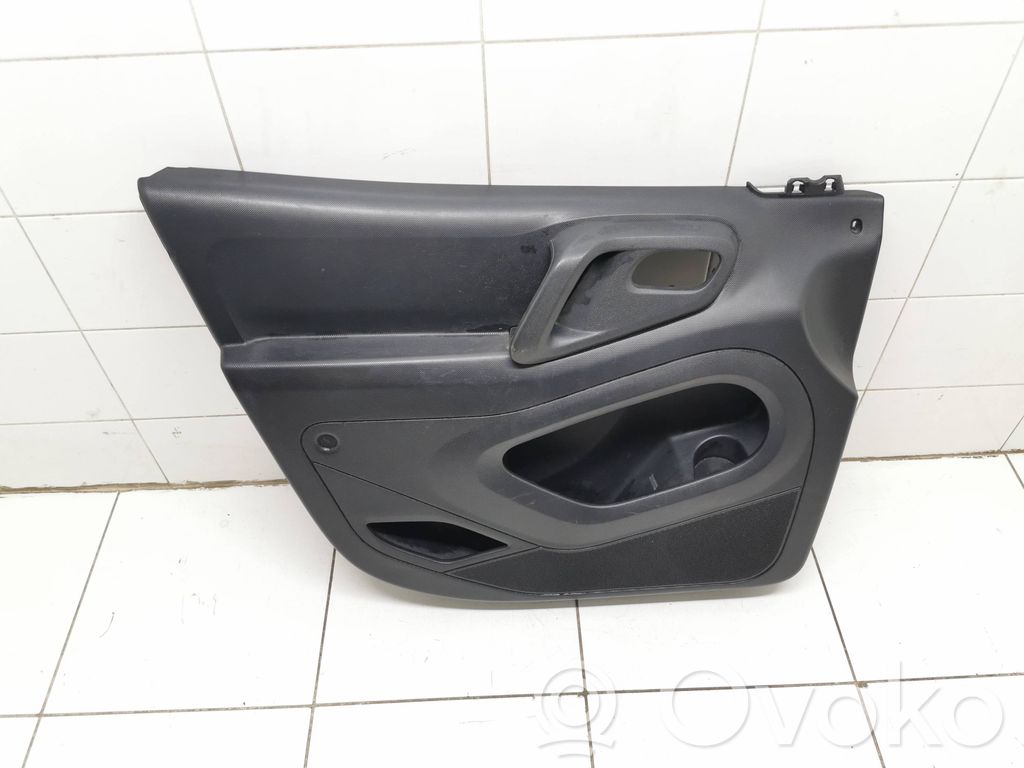 Peugeot Partner Rivestimento del pannello della portiera anteriore 