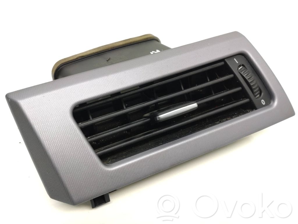 BMW 5 E60 E61 Dashboard side air vent grill/cover trim 