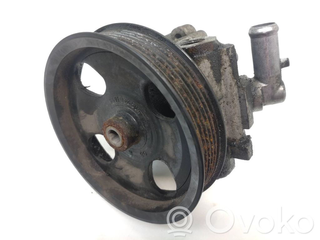 Alfa Romeo 159 Ohjaustehostimen pumppu 