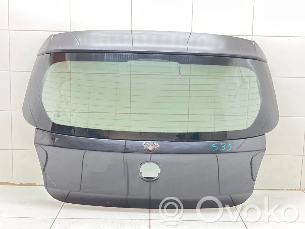 Tailgate/trunk/boot lid
