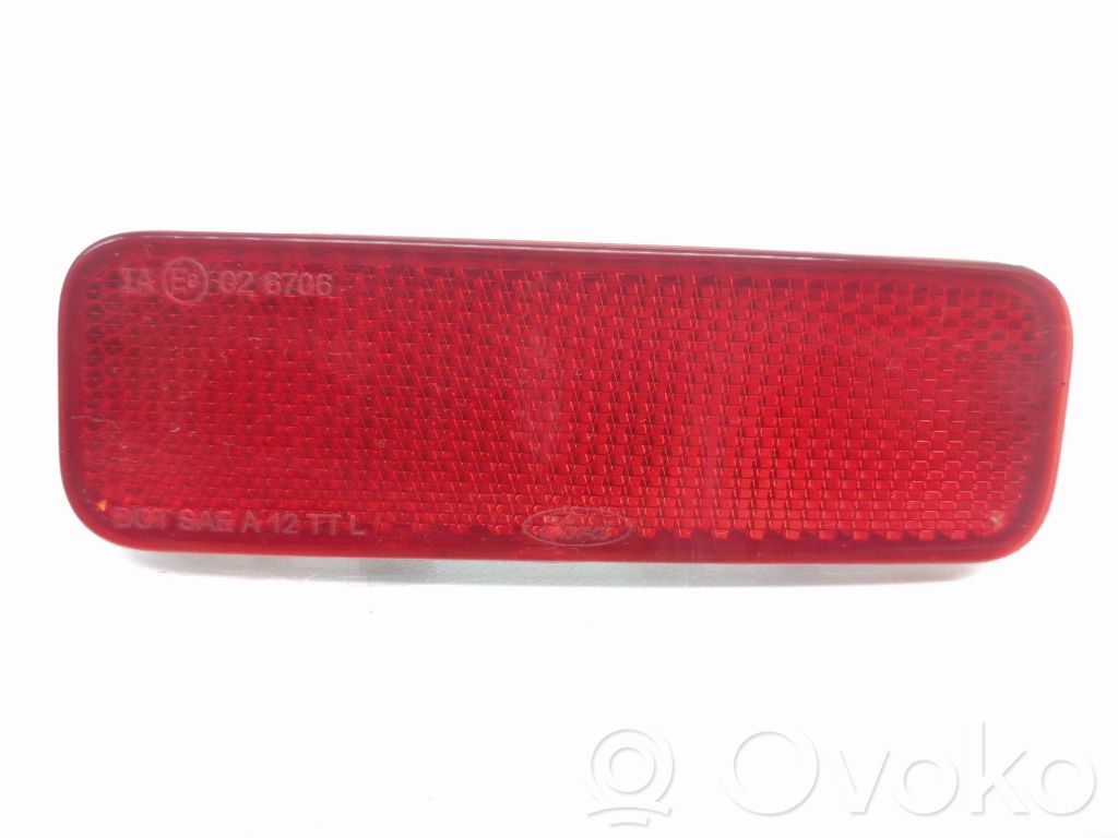 Ford Transit Courier Odblask lampy tylnej 