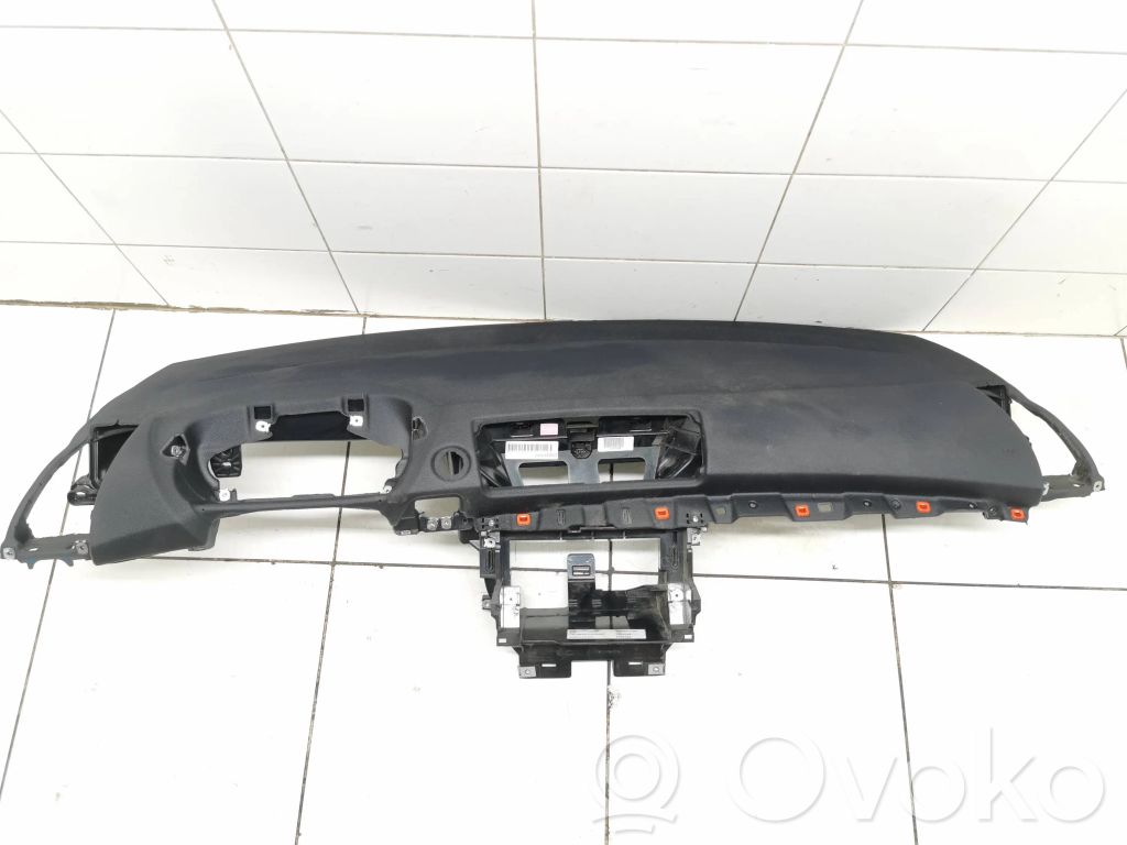 Dashboard   399113224039,06B2765B2175J,750640,0000657759,9552158,P0101174,P015148