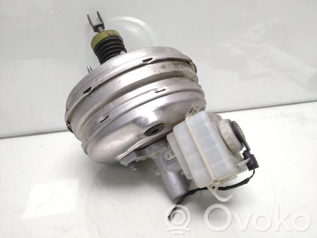 BMW 5 E60 E61 Brake booster 
