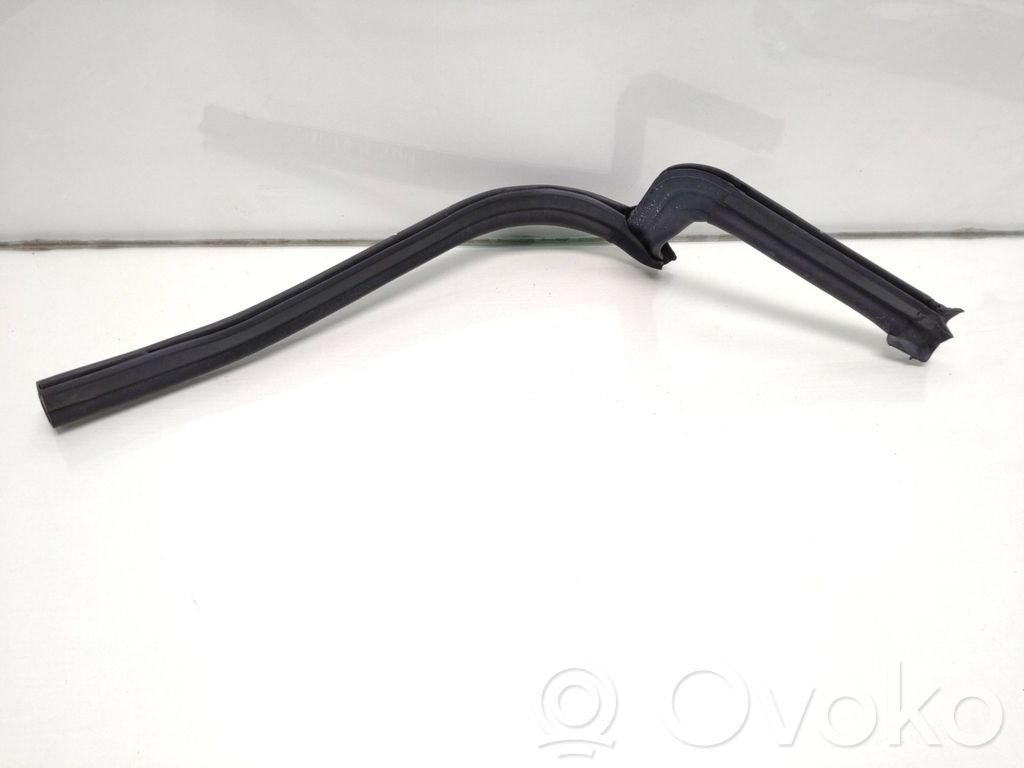 BMW X3 E83 Engine compartment rubber 