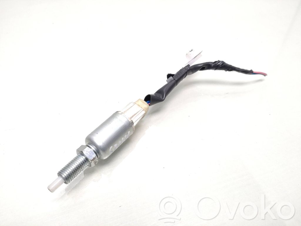 Toyota iQ Clutch pedal sensor 